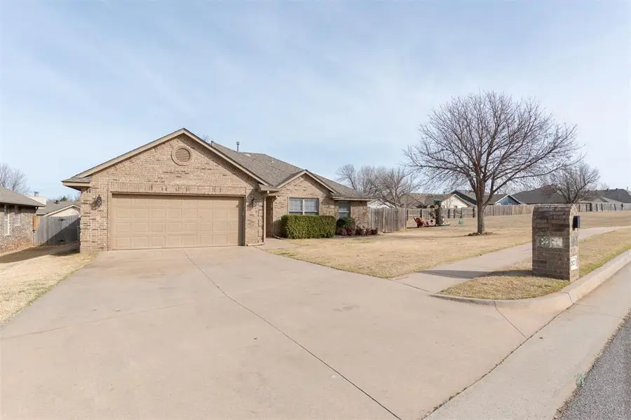 2821 NE 129th Street, Edmond, OK 73013 - #2