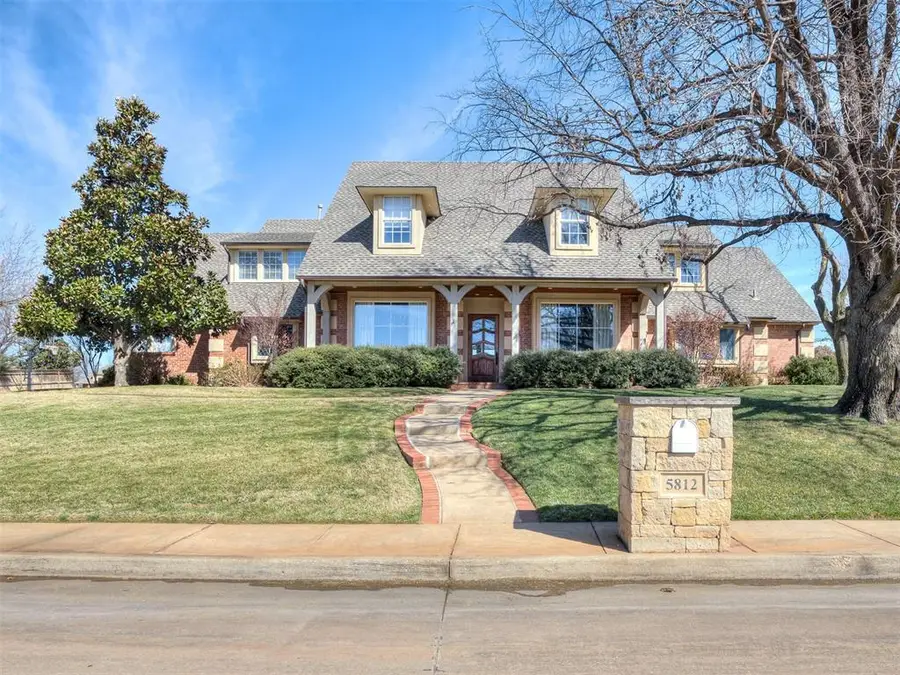 5812 Country Club Drive, Edmond, OK 73025 - #2