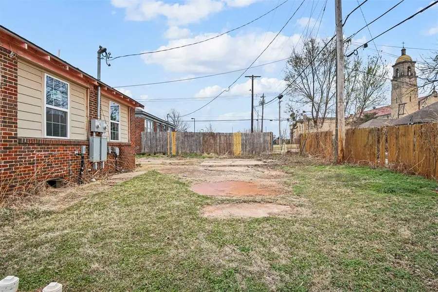 940 East Drive, Oklahoma City, OK 73105 - #3