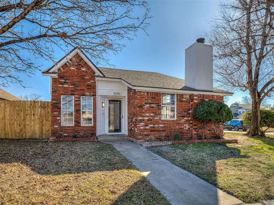 2142 Briarcliff Drive, Moore, OK 73170 - #3