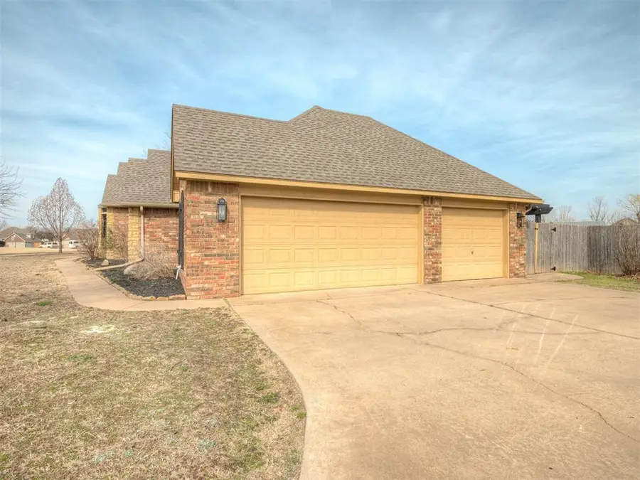 2224 Silver Crossing Circle, Piedmont, OK 73078 - #3