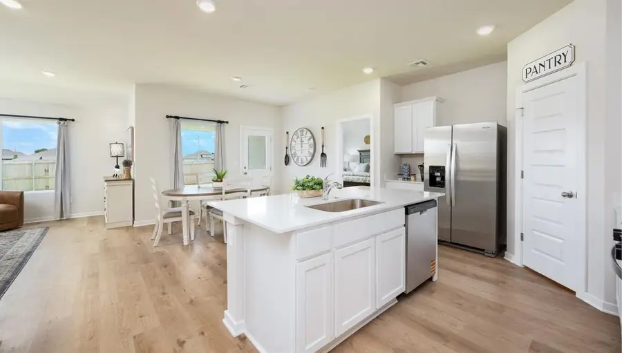 10229 NW 27th Street, Yukon, OK 73099 - #3