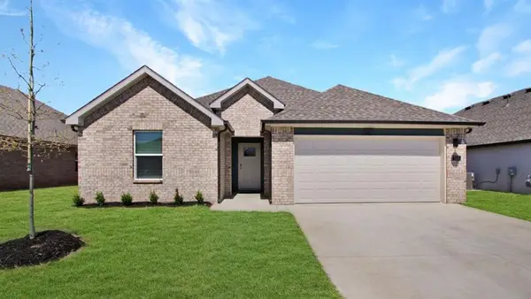 10225 NW 27th Street, Yukon, OK 73099