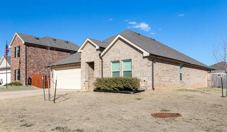 634 Park Place Drive, Newcastle, OK 73065 - #2