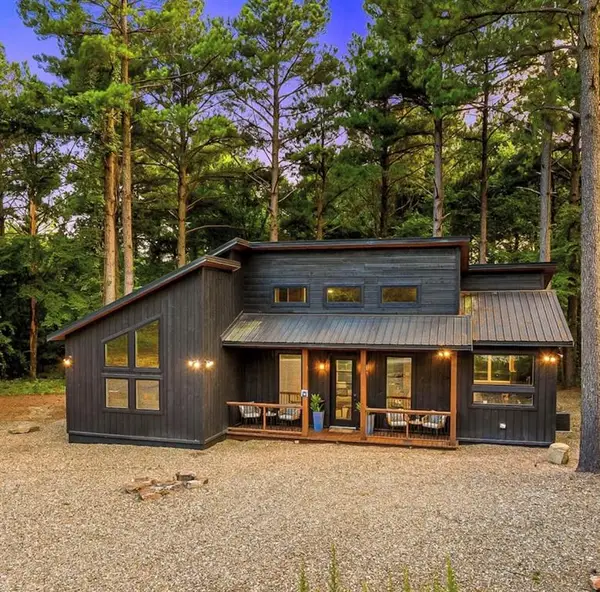 60 Ranger Trail, Broken Bow, OK 74728