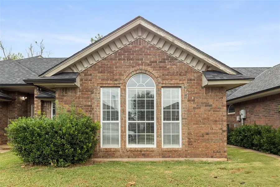 12100 Blueway Avenue, Oklahoma City, OK 73162 - #3