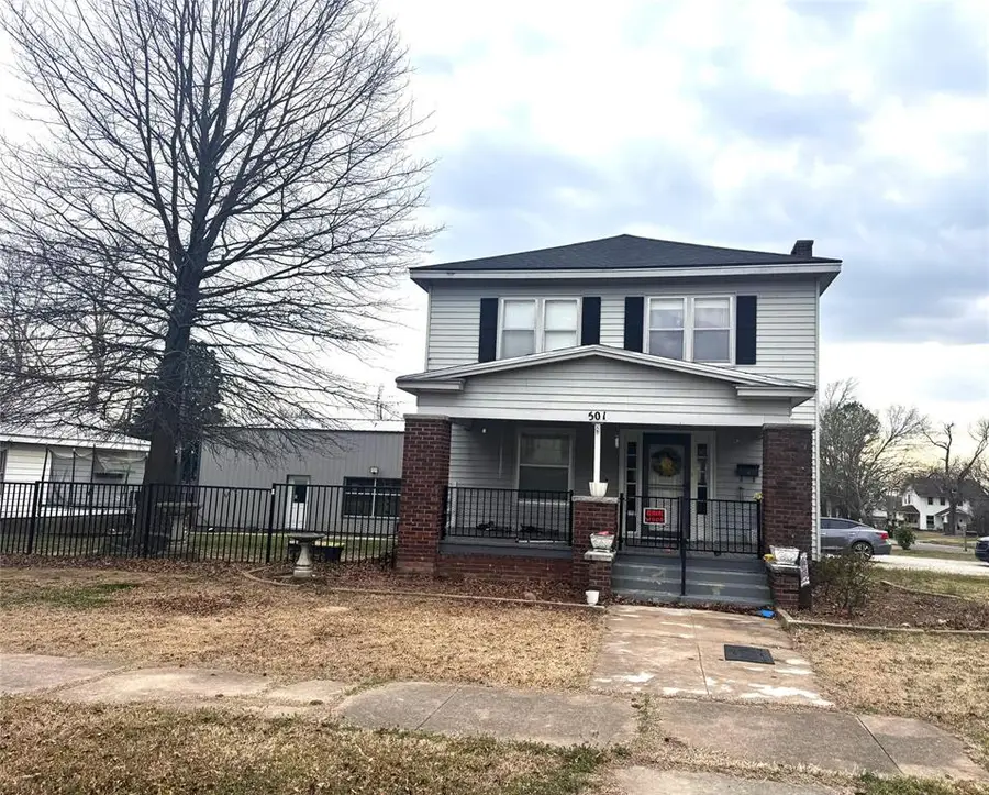 501 E 9th Street, Holdenville, OK 74848 - #2