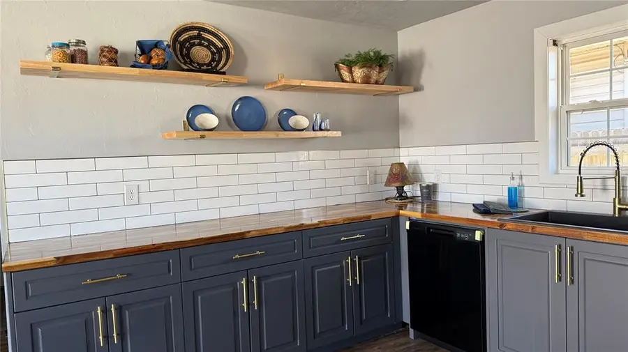 1206 Monroe Drive, Shawnee, OK 74804 - #2