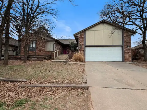 1913 Singingwood Avenue, Edmond, OK 73013