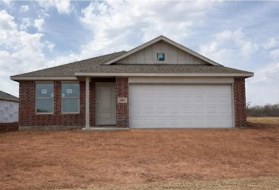 2001 Chestnut Oak Court, Mustang, OK 73128 - #1
