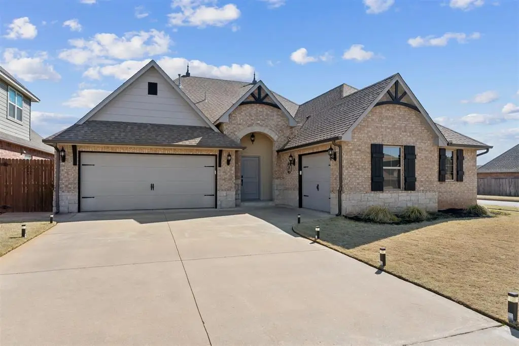 18812 Trailview Way, Edmond, OK 73012 - #1