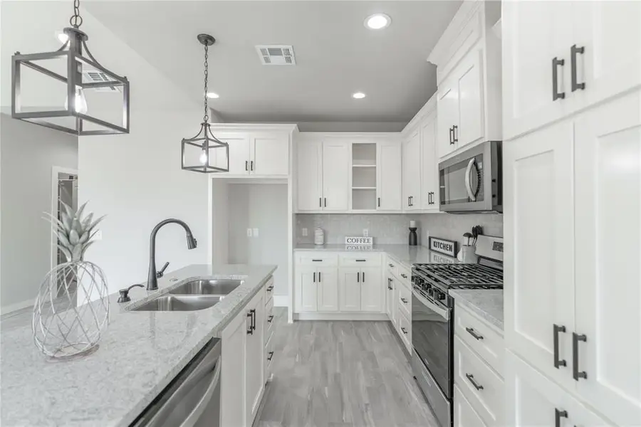 320 SE 45th Street, Oklahoma City, OK 73129 - #3