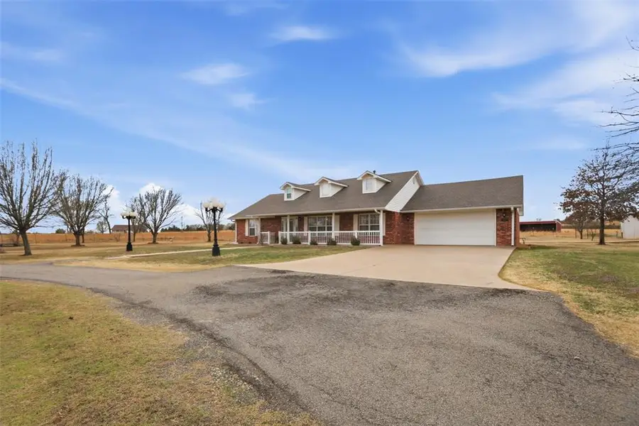 1415 N Santa Fe Road, Davenport, OK 74026 - #3