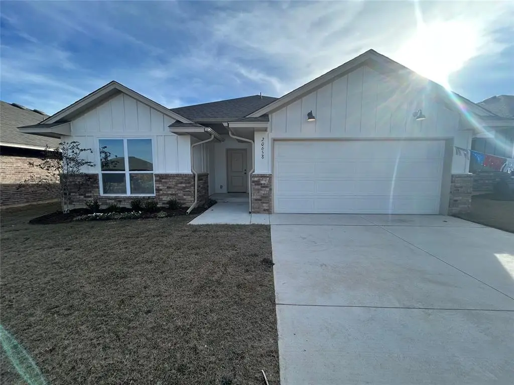 20658 Brush Creek Boulevard, Harrah, OK 73045 - #1