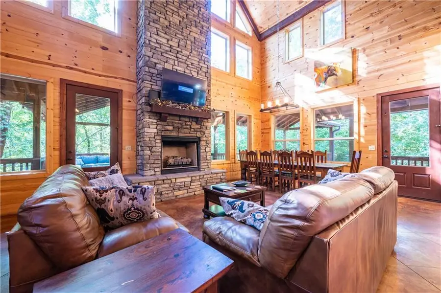 635 High Peak Trail, Broken Bow, OK 74728 - #2