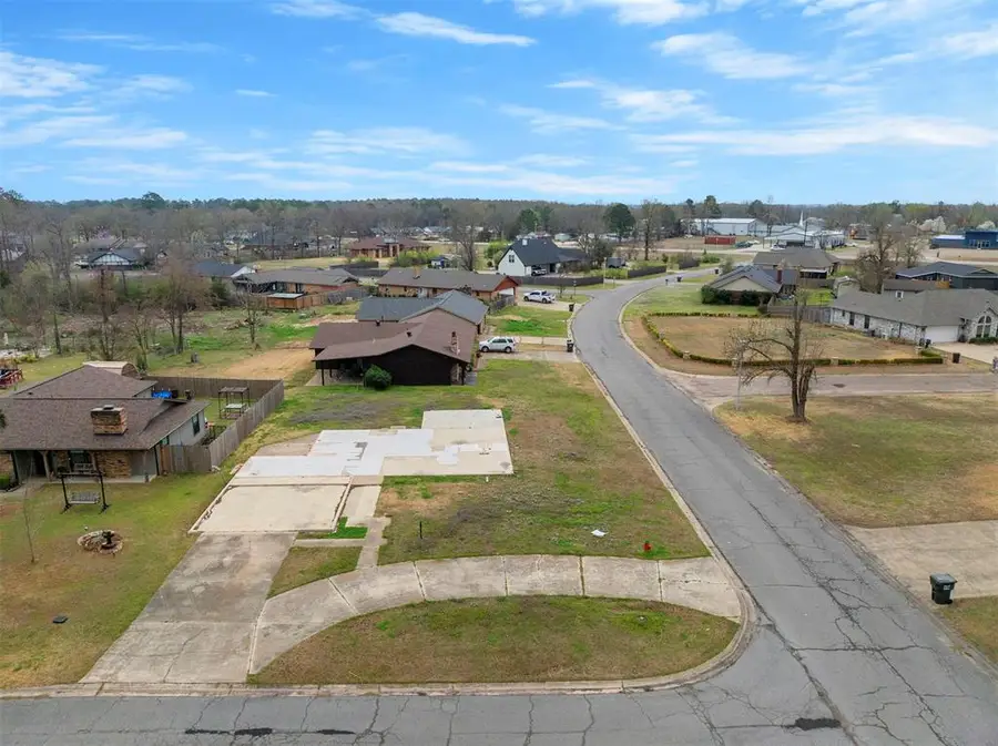 102 Banbury Lane, Idabel, OK 74745 - #2