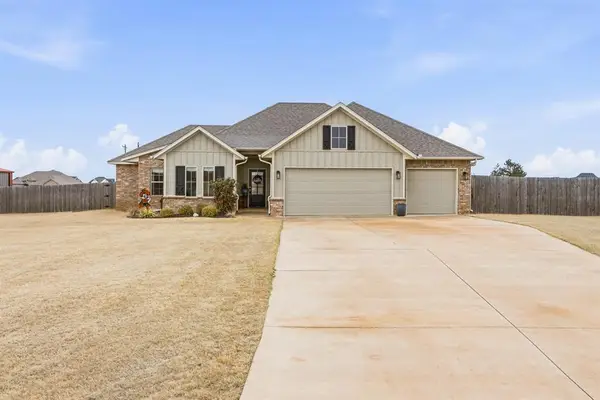 29937 Jade Street, Cashion, OK 73016