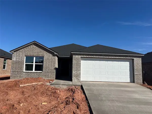 6201 Western Redbud Trail, Edmond, OK 73034