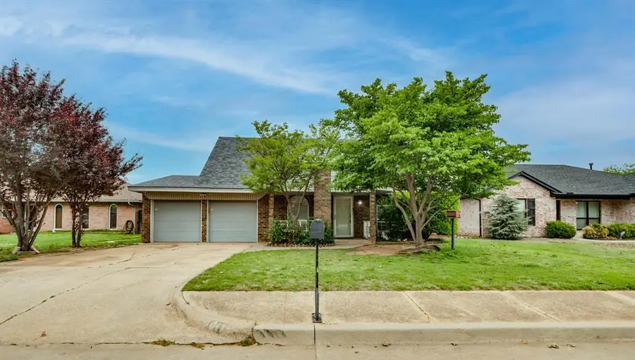 611 Linda Lane, Yukon, OK 73099 - #2