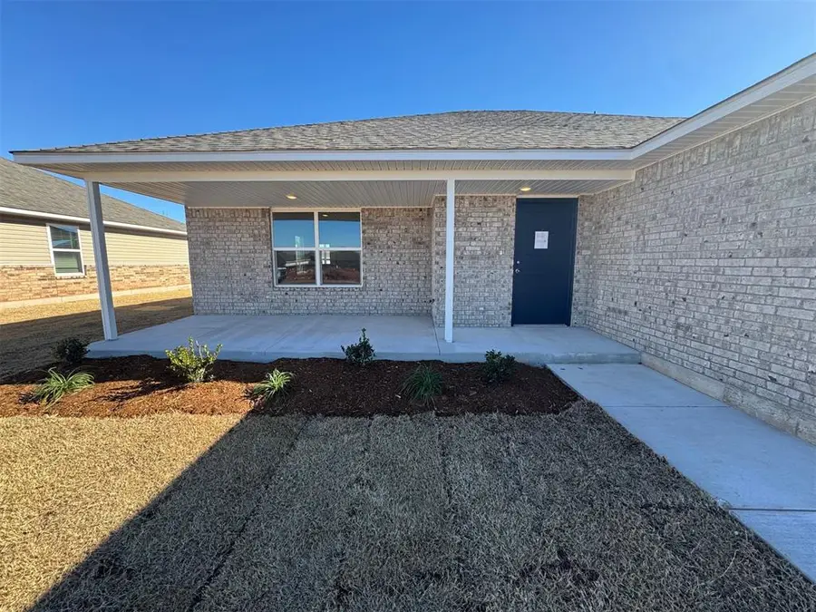 936 S Bear Lane, Mustang, OK 73064 - #2