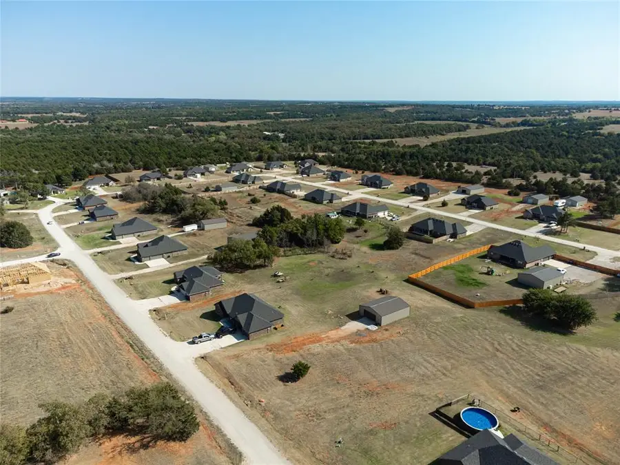 2585 Gallant Fox Terrace, Guthrie, OK 73044 - #2