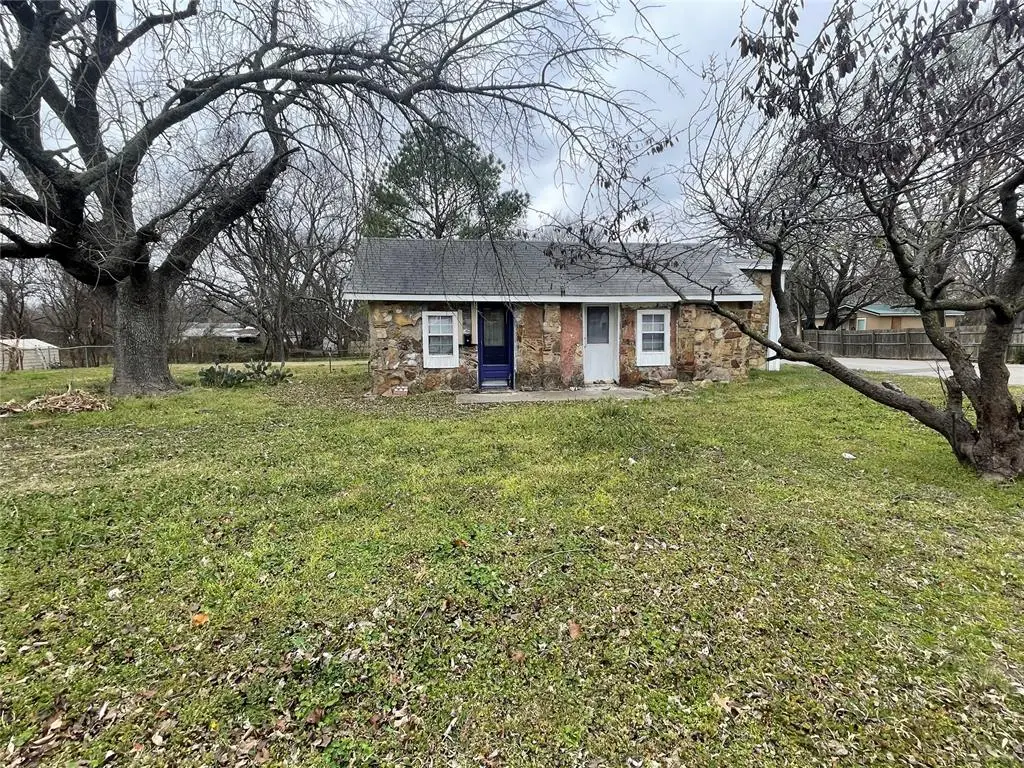 1001 SW F Street, Ardmore, OK 73401 - #1