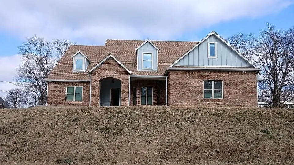 551 W 9th Avenue, Bristow, OK 74010 - #1