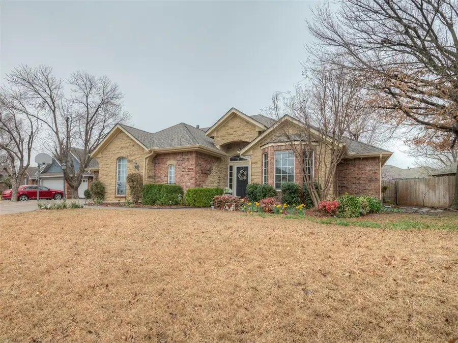 1804 Duckhawk Court, Edmond, OK 73003 - #3