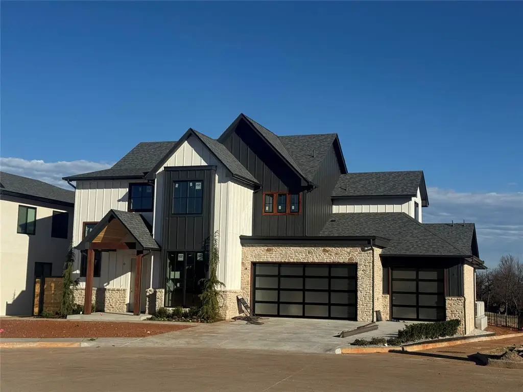 2009 Colonial Way, Edmond, OK 73025 - #1