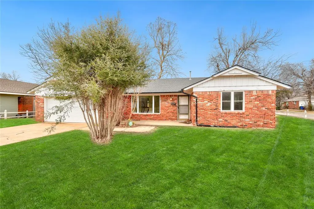1501 Carlisle Court, Oklahoma City, OK 73120 - #1