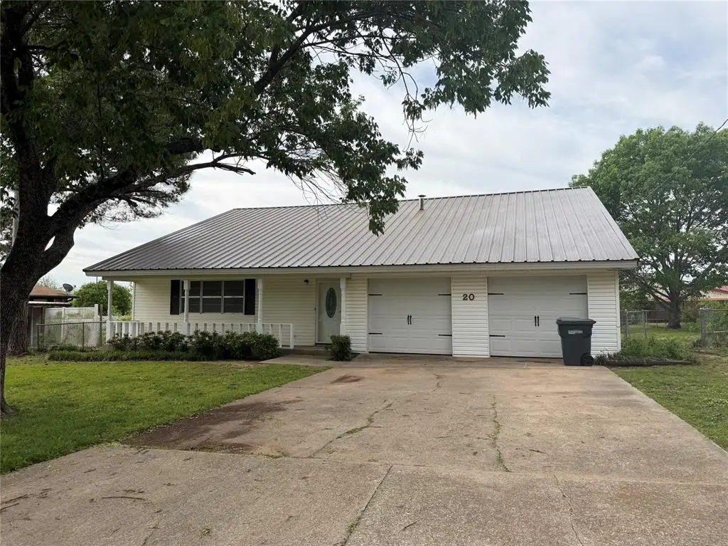 20 NW 15th Avenue, Ardmore, OK 73401 - #1