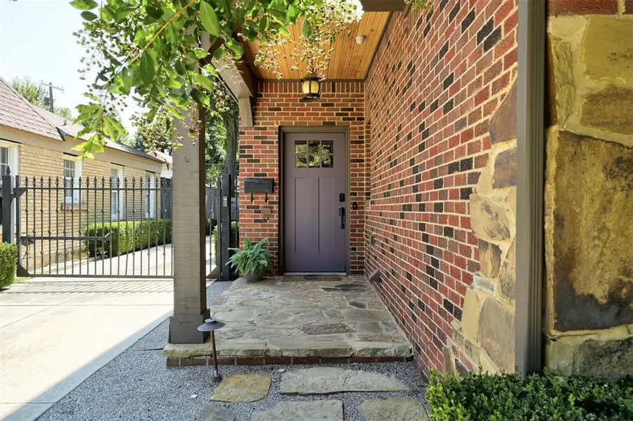 3232 NW 21st Street, Oklahoma City, OK 73107 - #3