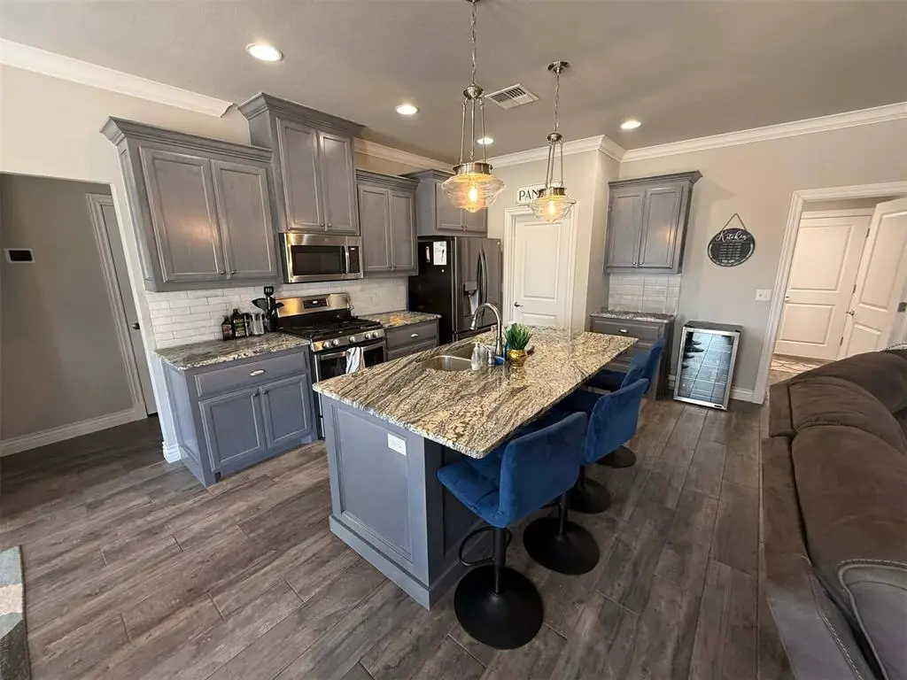 1016 North Ridge Boulevard, Altus, OK 73521 - #1