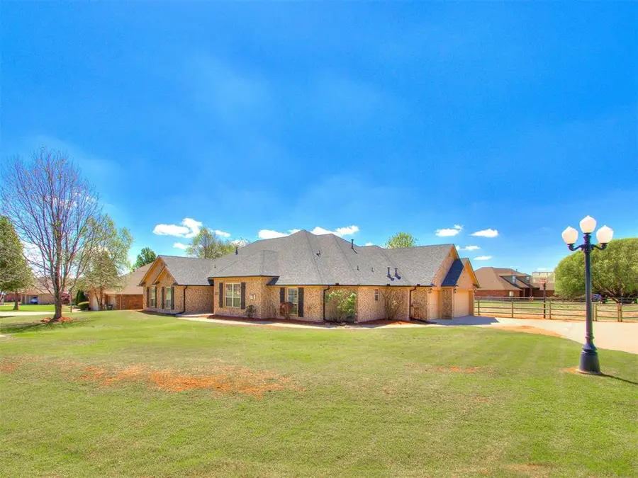 4174 Michael Road, Edmond, OK 73025 - #2