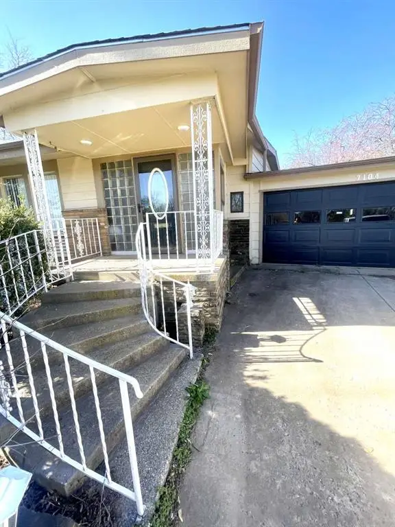 7104 Hilltop Court, Oklahoma City, OK 73110 - #1