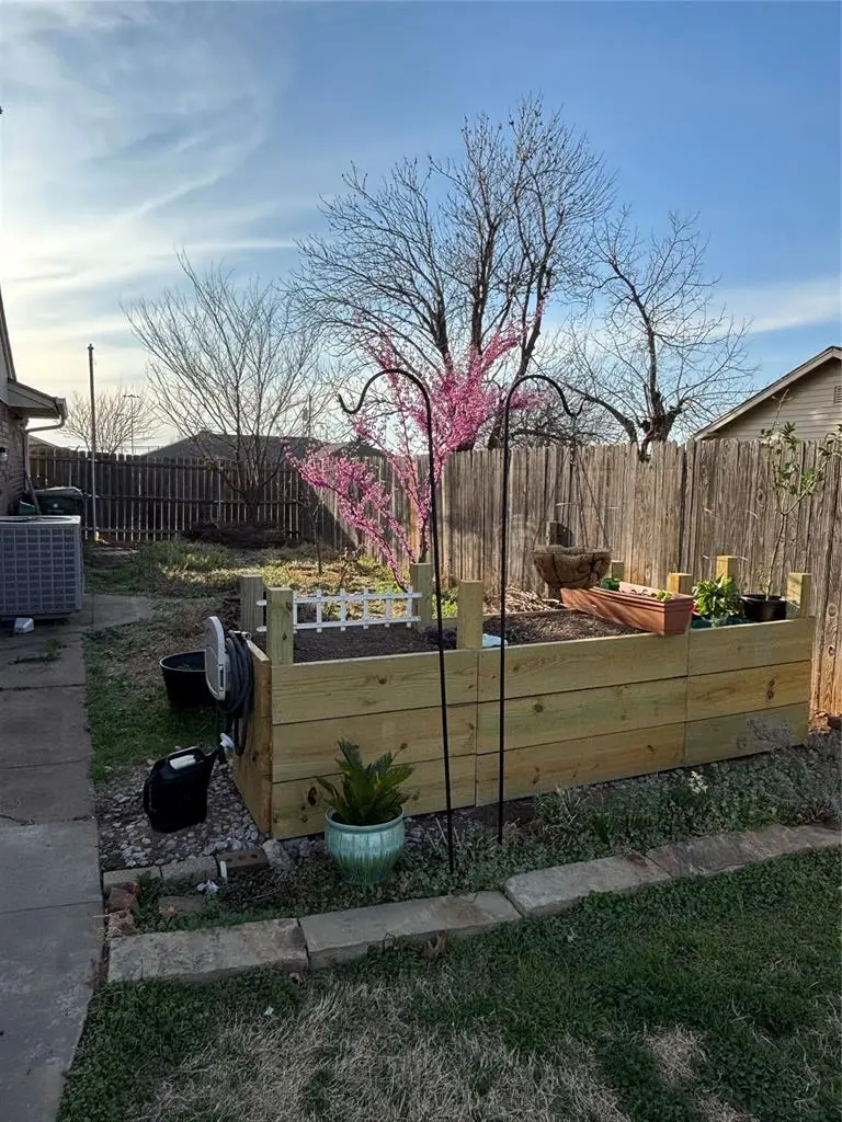 9620 Nichols Road, The Village, OK 73120 - #2