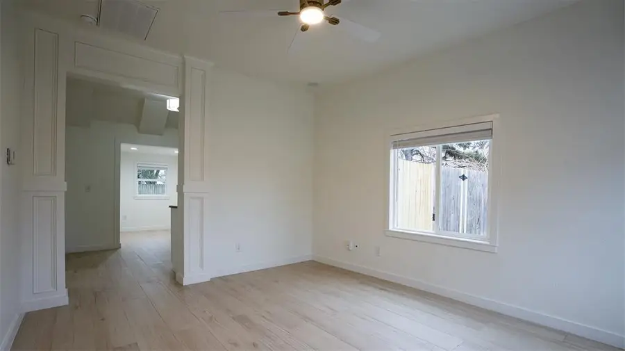 15 S Walnut Street, Edmond, OK 73003 - #3