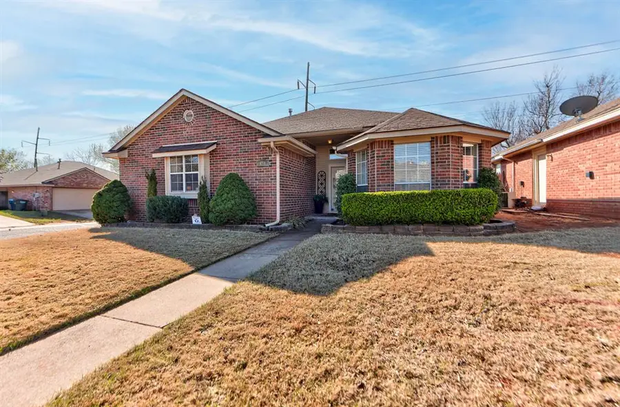 428 Mcdonald Drive, Edmond, OK 73034 - #2