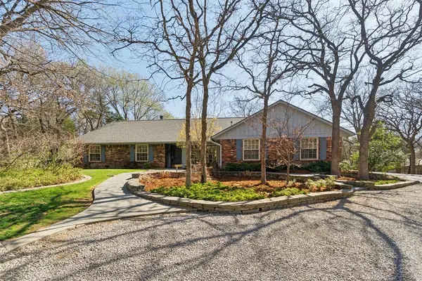 3004 Cactus Drive, Edmond, OK 73013