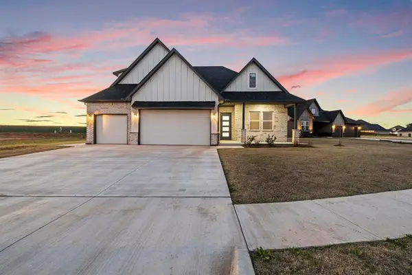 10825 Highland Drive, Yukon, OK 73099