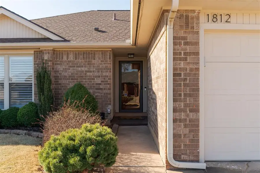 1812 Dena Drive, Edmond, OK 73003 - #3