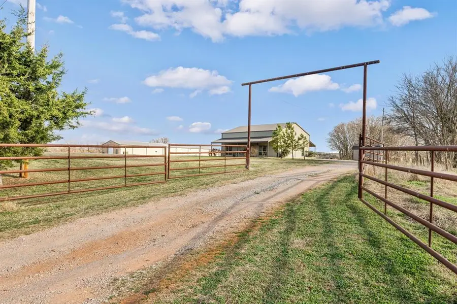 8745 E Prairie Grove Road, Guthrie, OK 73044 - #3