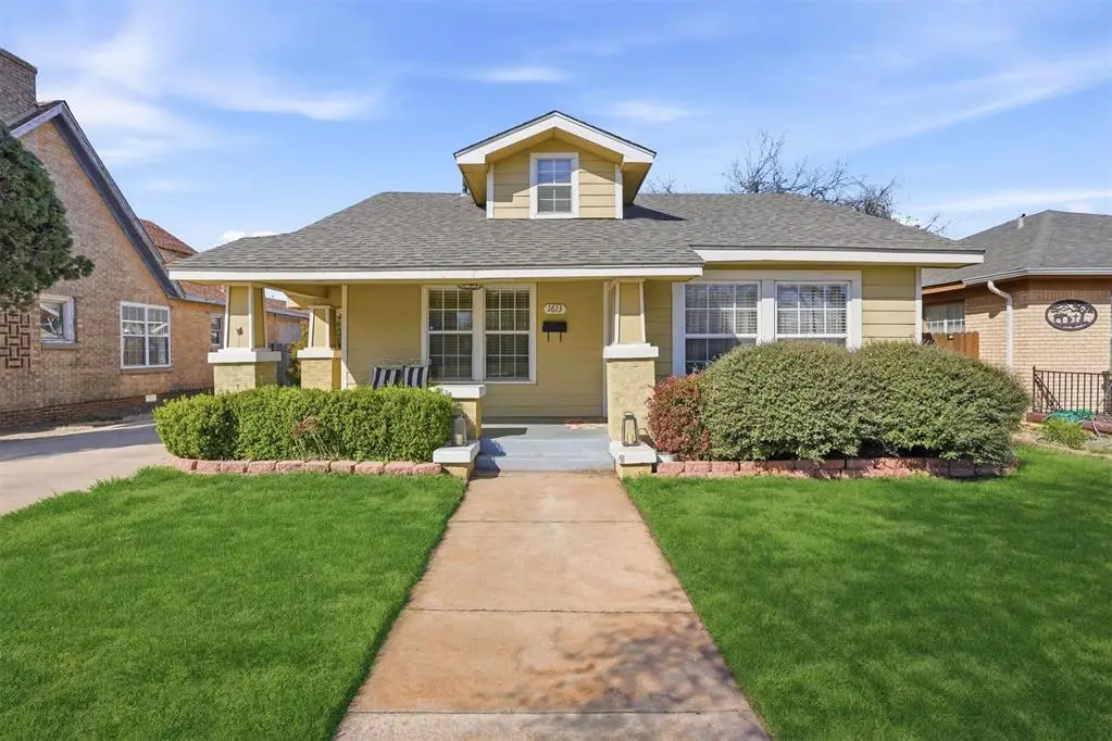 1613 N Lee Street, Altus, OK 73521 - #1