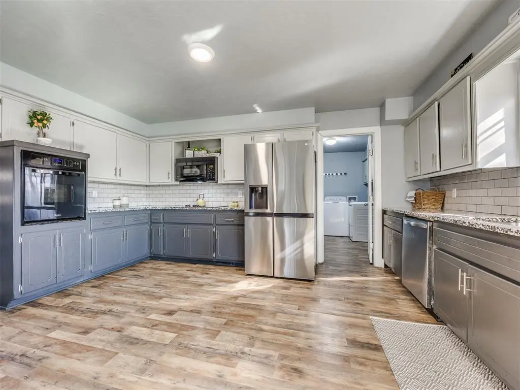 7204 Kingsridge Road, Oklahoma City, OK 73132 - #1