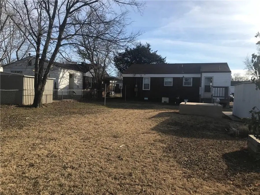 415 Showalter Drive, Midwest City, OK 73110 - #2