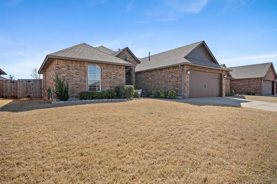 10624 SW 35th Street, Yukon, OK 73099 - #3