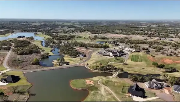 2308 Clubhouse Drive, Blanchard, OK 73010