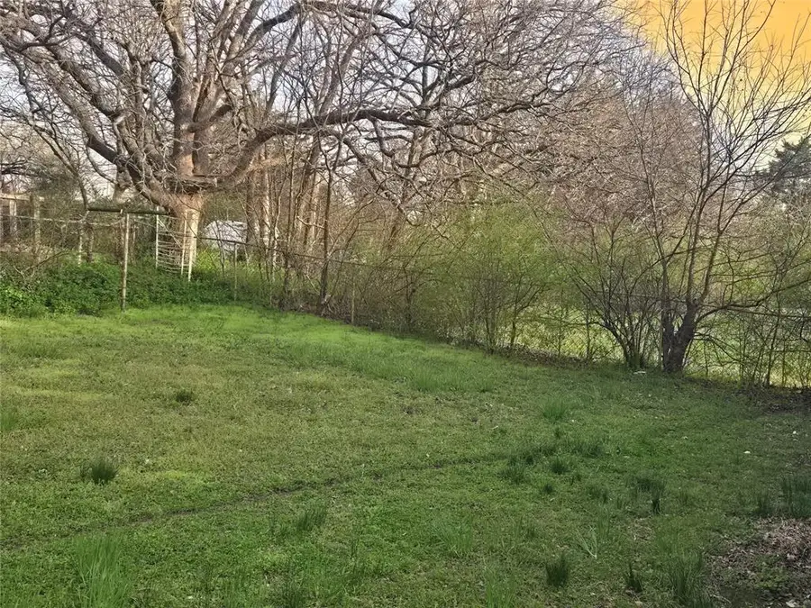 208 E Tennyson Street, Tecumseh, OK 74873 - #3