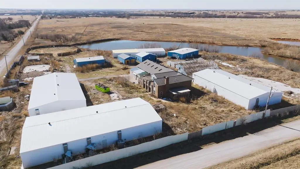 1704 County Street 2840 Street, Amber, OK 73004 - #1