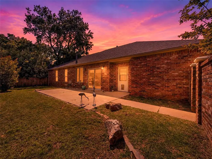 1262 Augusta Court, Shawnee, OK 74801 - #2